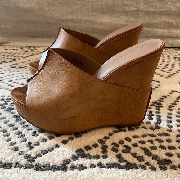 Charles by Charles David tan Leather Block Wedges sz 8.5M - Picture 4 of 9